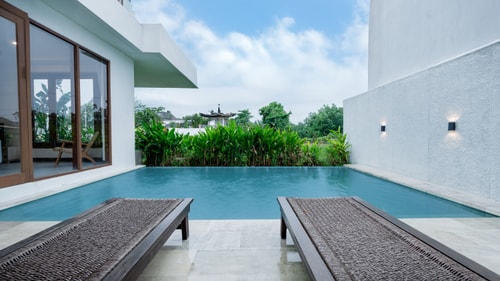Ombak D3 - 3BR Villa with Pool & Rooftop, Cemagi in Canggu, Bali — image 10