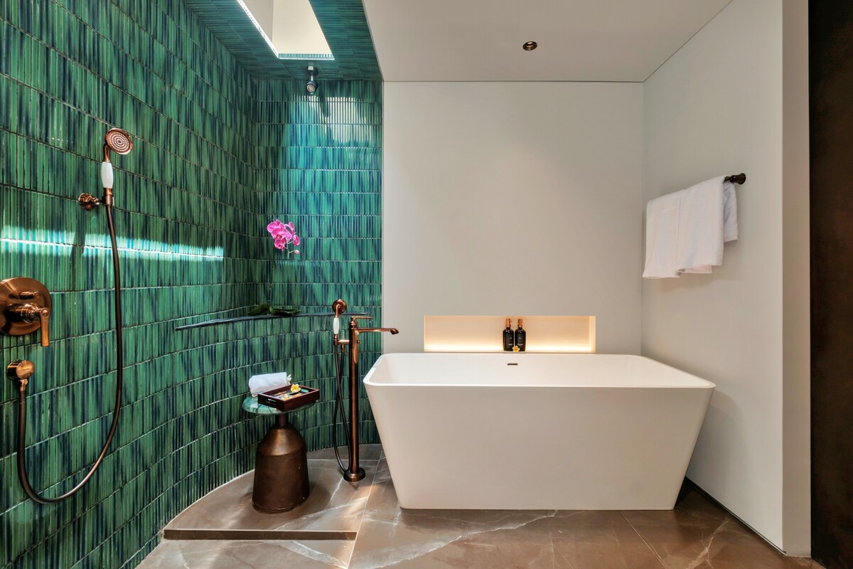 Central Honeymoon Escape Private Villa in Ubud — image 5
