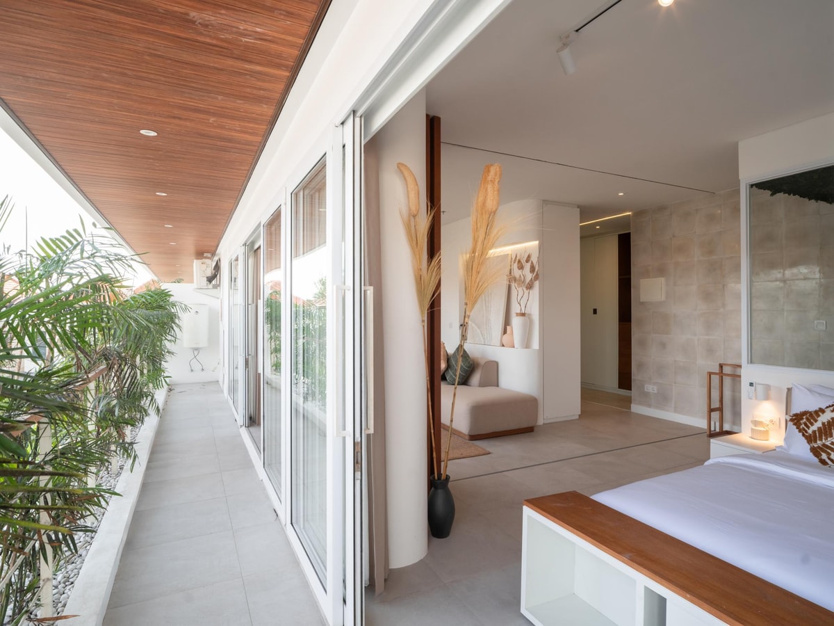 1BR Stylish Suite in Berawa, Canggu in Badung Regency, Bali — image 13