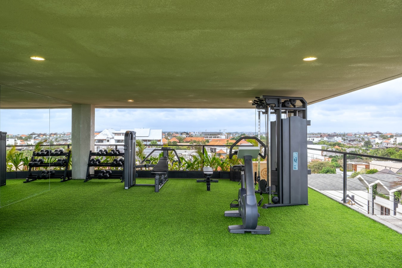 1BR Canggu Luxury Suite | Pool, Sauna & Rooftop in Canggu, Bali — image 9