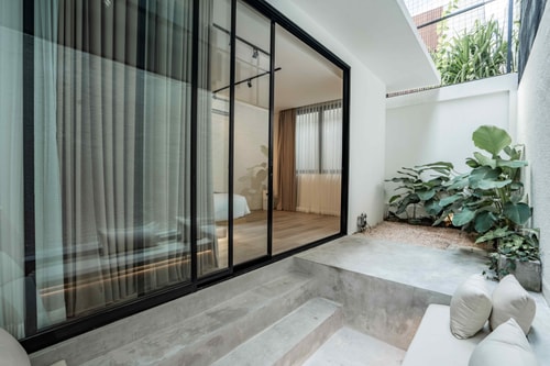 Contemporary Canggu 2BR Villa w/ Pool, Prime Loc in Canggu, Bali — image 16