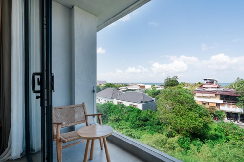 SM 408 - Studio with Ocean-View Balcony, Canggu in Canggu, Bali — image 10