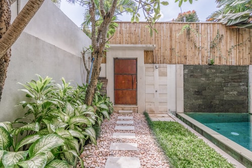 2BR Canggu Villa | Pool, 7 mins to Pererenan Beach in Pererenan, Bali — image 12