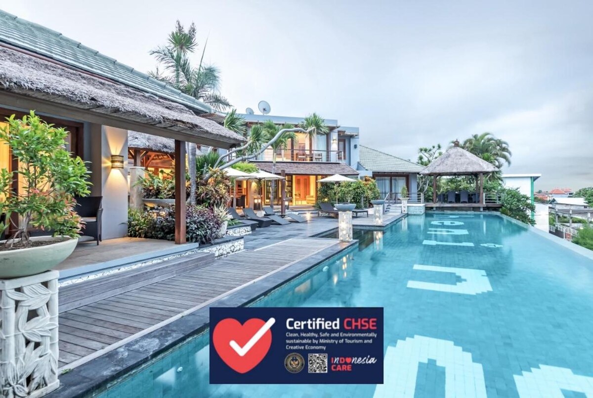 Sprawling Cliffside Estate 10 Bedroom Private Villa in Jimbaran — image 6