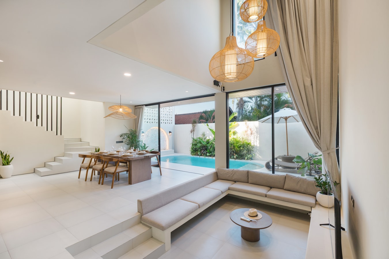 Casa Écru 2 - NEW 3 Bedroom Villa with Pool Berawa in Tibubeneng, Bali — image 3