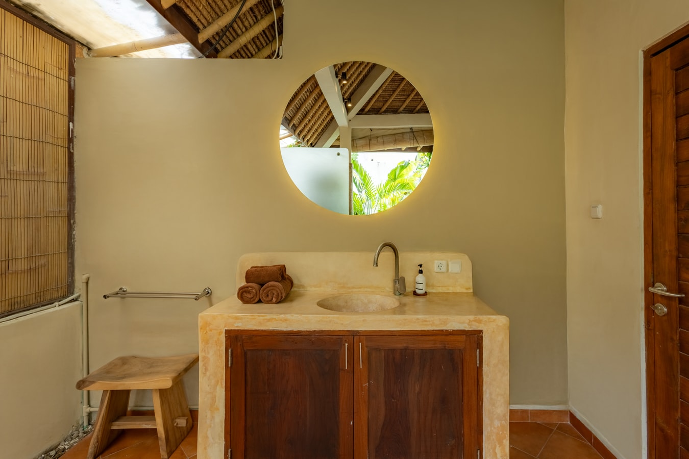 Flor - 2 Bedroom Balinese Villa with Pool, Canggu in Canggu, Bali — image 15