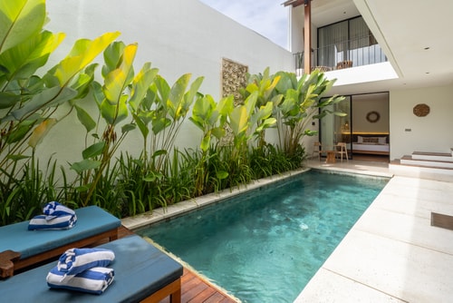 Nivassa - 3BR Villa with Pool, Near Berawa Beach in Canggu, Bali — image 1
