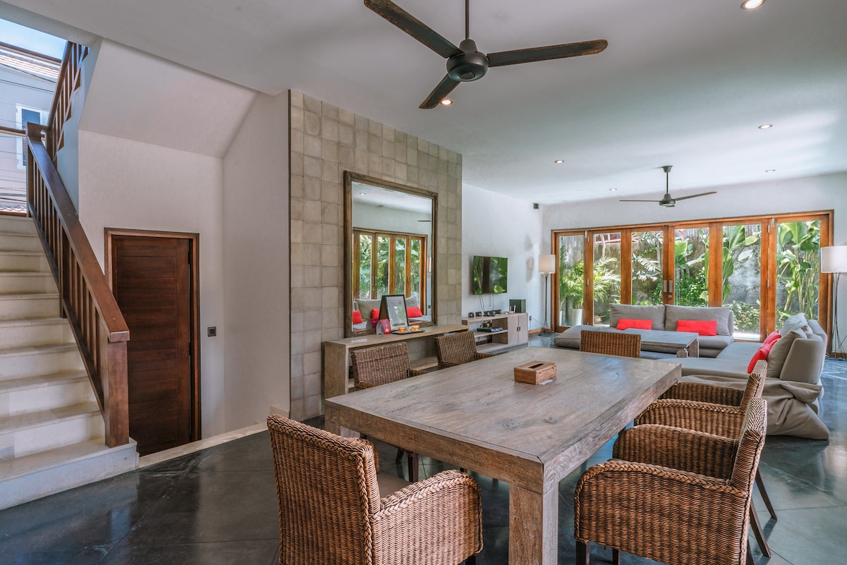 Villa Martine — 5BR Villa Rental in Seminyak — image 2