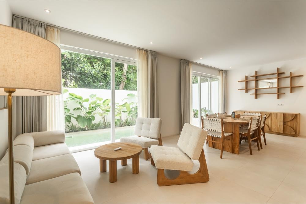 3BR Private Pool Townhouse in Cemagi in Canggu, Bali — image 11
