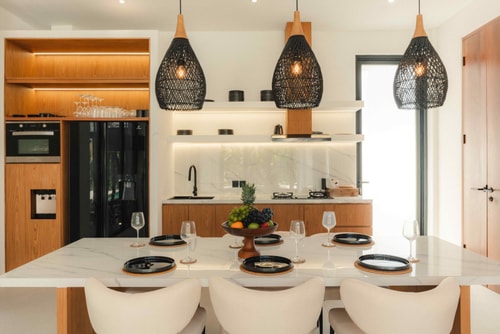 Canggu Luxury-Modern 3BR Villa | Pool & Rooftop in Canggu, Bali — image 6