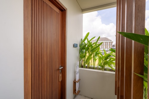 Luxe 1BR Canggu Studio | Rice Fields Pool Balcony in Canggu, Bali — image 10