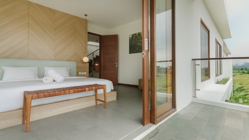 Ombak D3 - 3BR Villa with Pool & Rooftop, Cemagi in Canggu, Bali — image 2