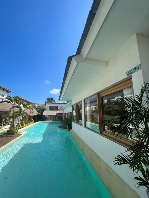 Tropical 1BR Loft with Shared Pool in Berawa in Canggu, Bali — image 7
