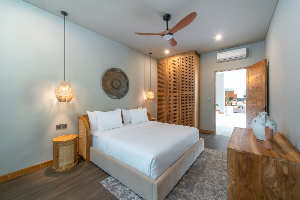 Amanora — 5BR Villa Rental in Canggu — image 2