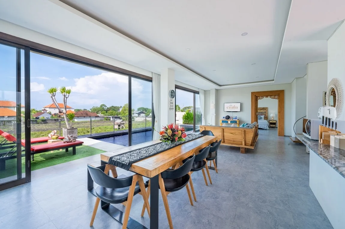 4-Bedroom Villa Rental with Private Pool near Seminyak – Stylish Hideaway — image 15
