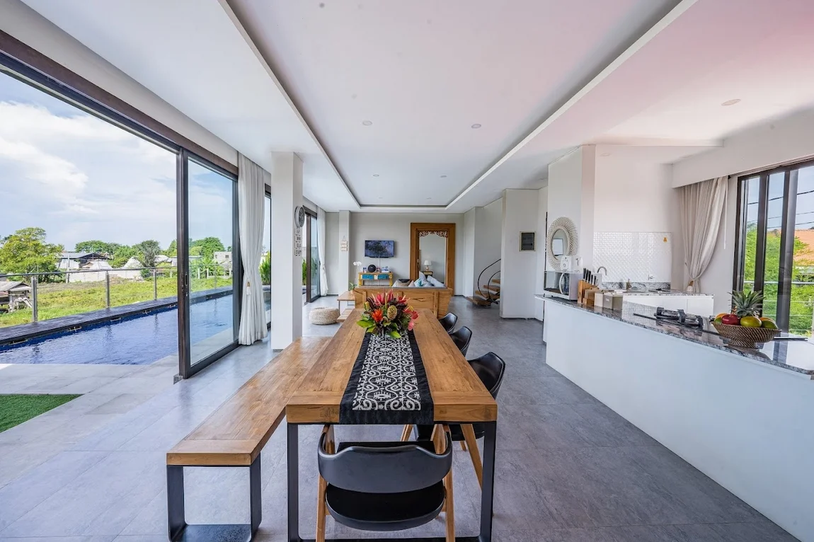 4-Bedroom Villa Rental with Private Pool near Seminyak – Stylish Hideaway — image 14