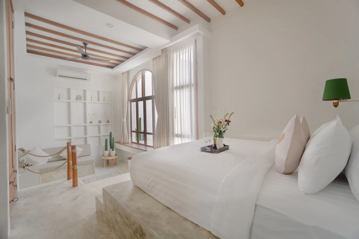 Modern 2-Bedroom Minimalist Villa with Private Pool in Kerobokan — image 9