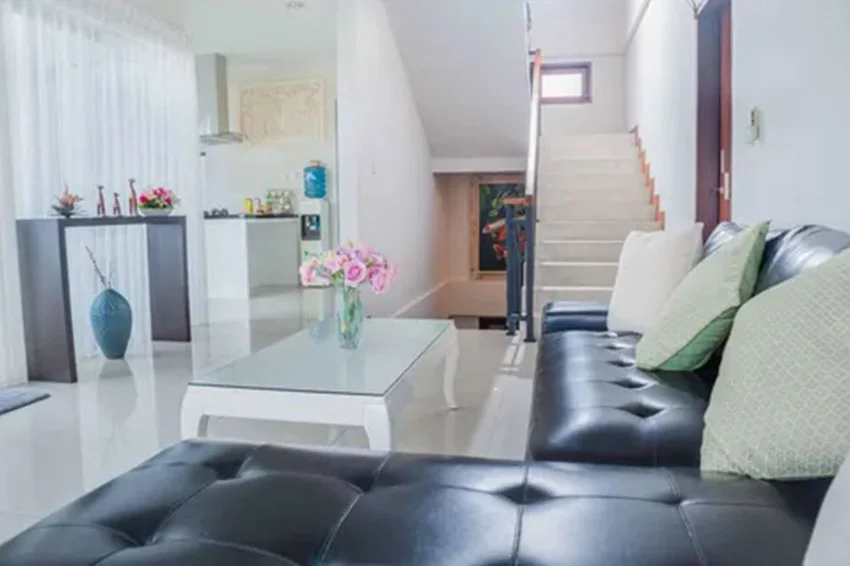 Modern 4-Bedroom Villa with Private Pool in Jimbaran’s Bukit District — image 11