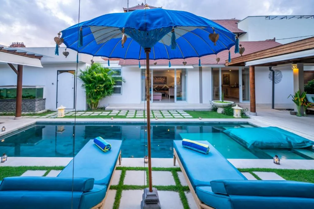 Chic 4-Bedroom Villa with Private Pool in Central Sanur – Walk to Beach & Shops — image 10