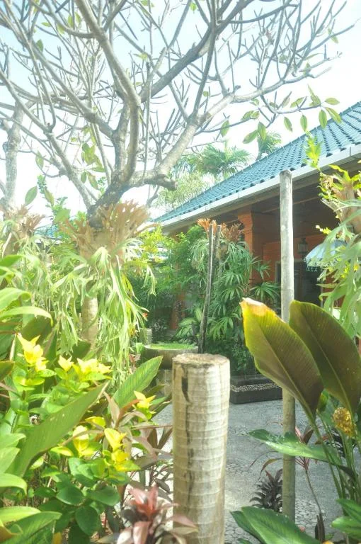 Charming 2-Bedroom Balinese-Style Villa in Central Sanur — image 8