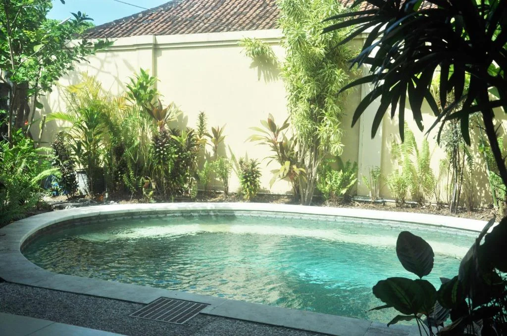 Charming 2-Bedroom Balinese-Style Villa in Central Sanur — image 6