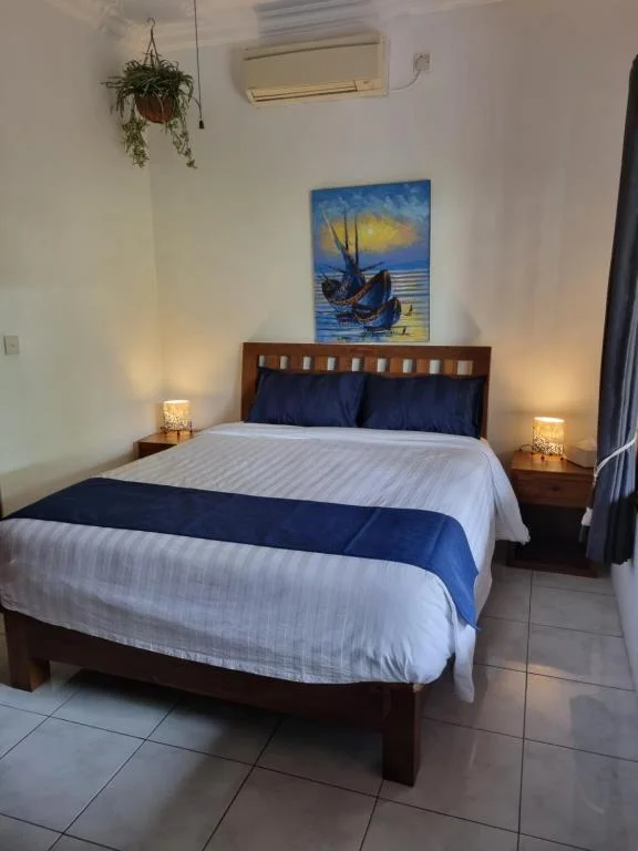Charming 2-Bedroom Balinese-Style Villa in Central Sanur — image 14