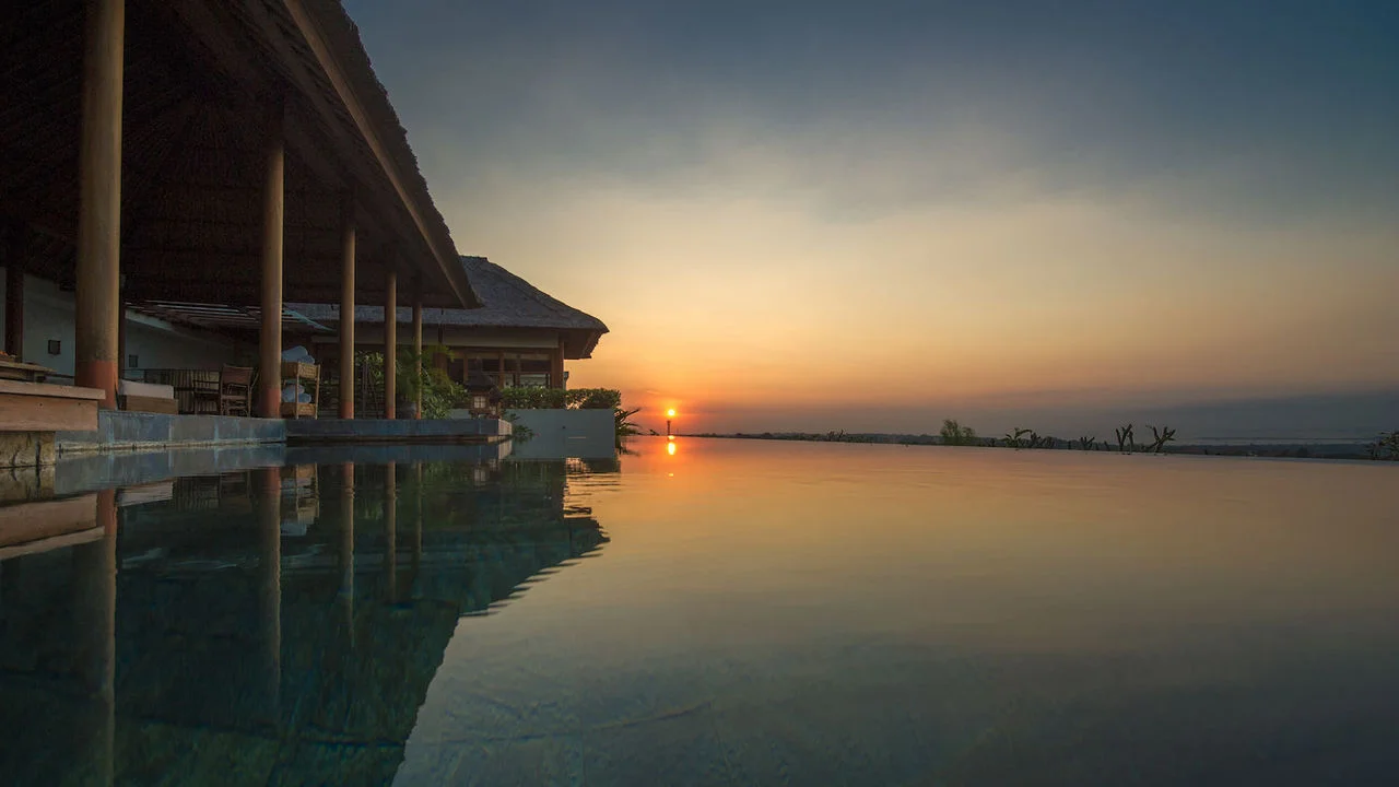 6-Bedroom Luxury Villa on the Hill in Jimbaran