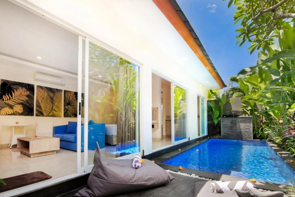 Romantic 1-Bedroom Villas with Private Pools in Seminyak – BVI49472