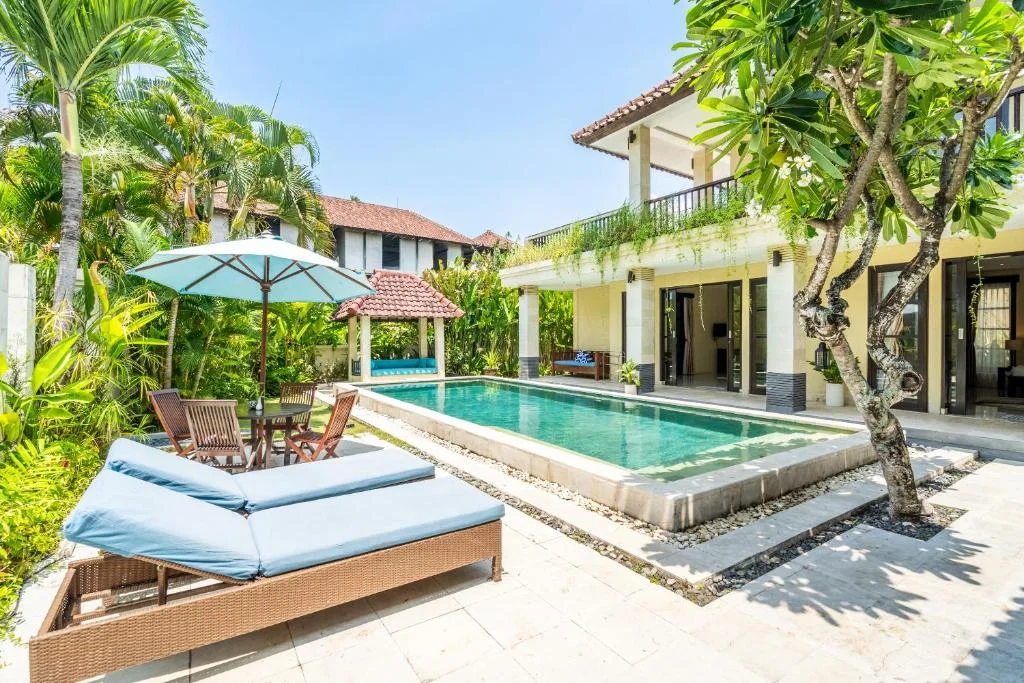Luxury & Comfort at Our 3-Bedroom Villas in the Heart of Seminyak, Bali – BVI49651