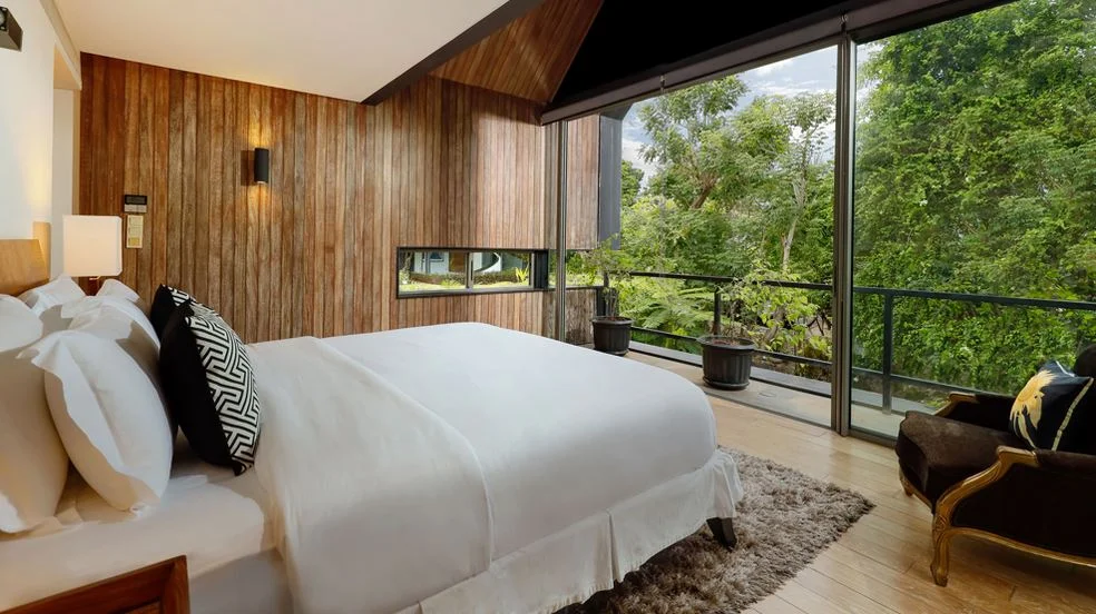 Ultra-Modern 5BR Luxury Villa in Trendy Sanur – 5 Min Walk to Beach — image 5