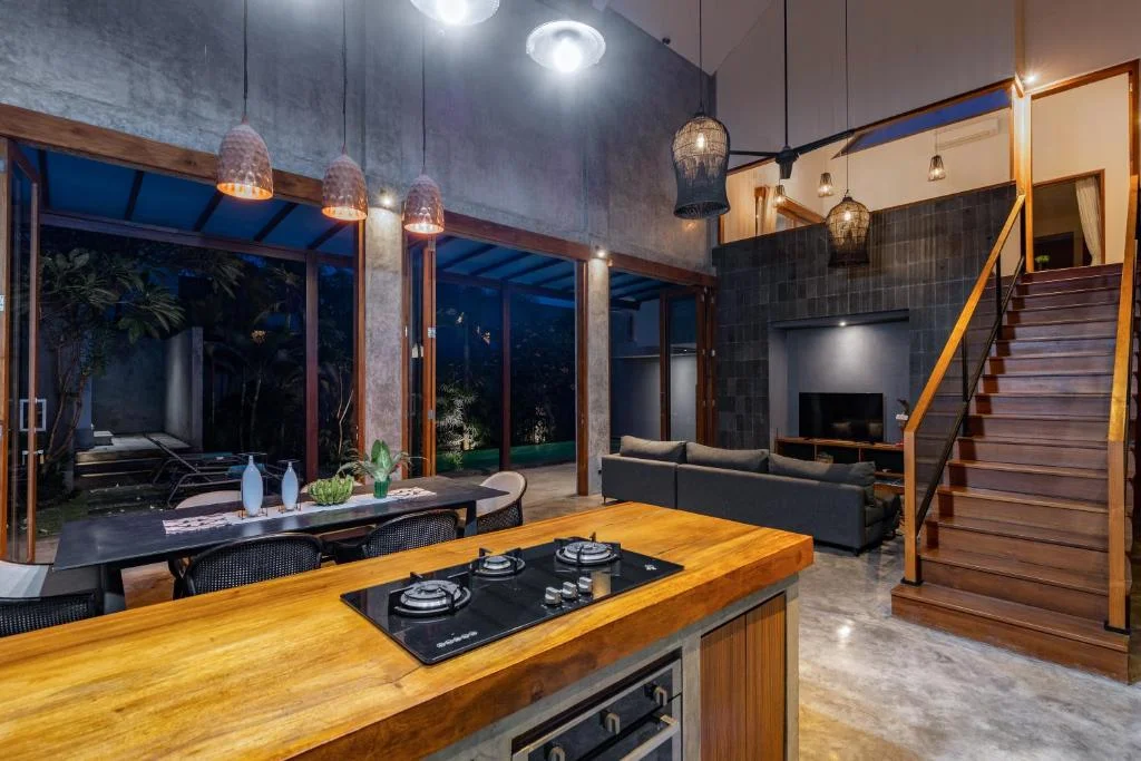 Modern 5BR Luxury Villa w/ Pool | Umalas, Bali — image 10