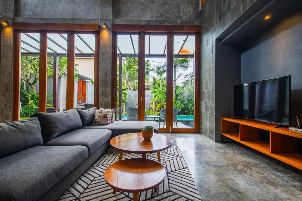 Modern 5BR Luxury Villa w/ Pool | Umalas, Bali — image 8
