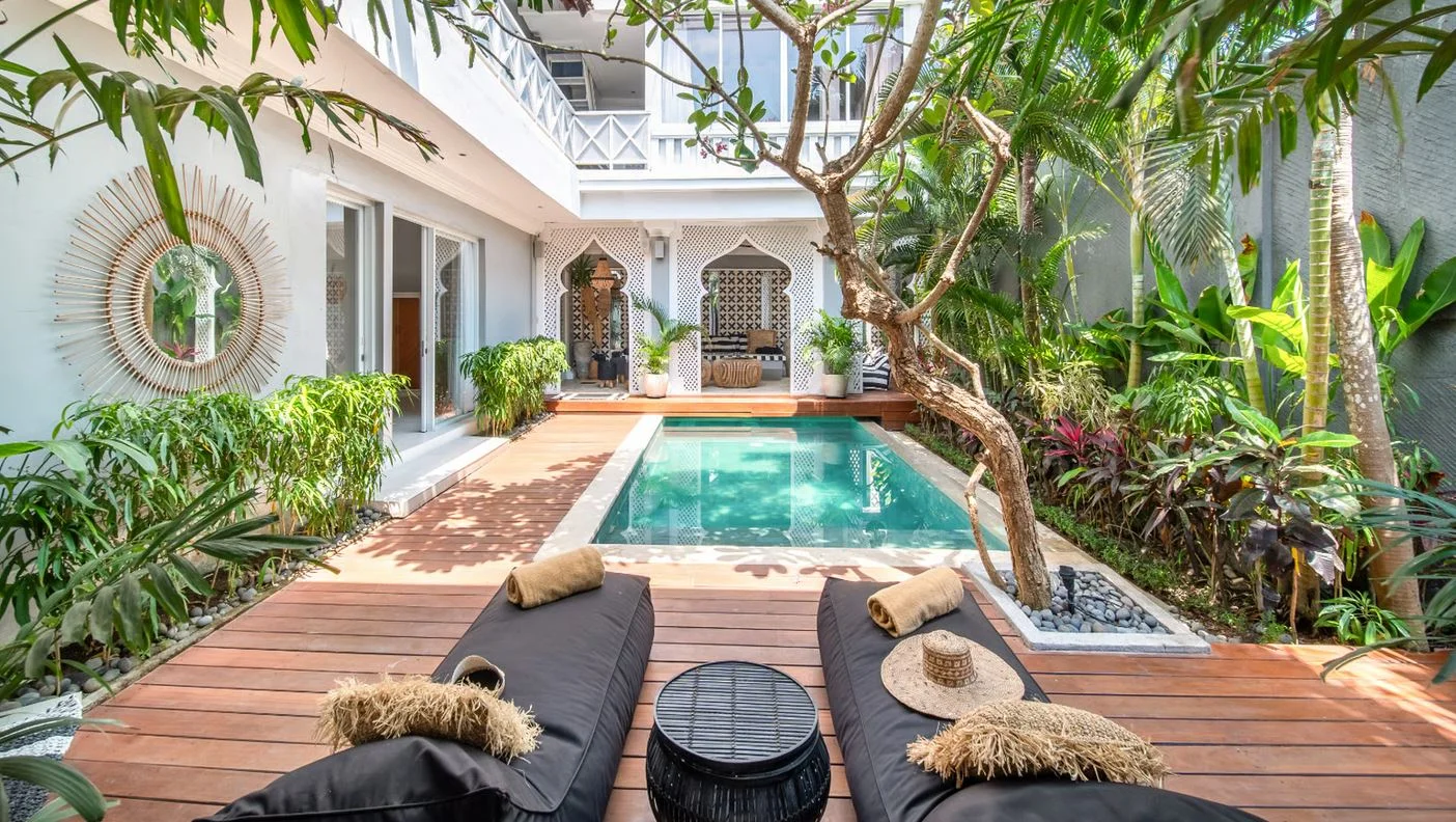 Villa Canggu BVI50462: Luxurious 6-Bedroom Villa Near Echo Beach