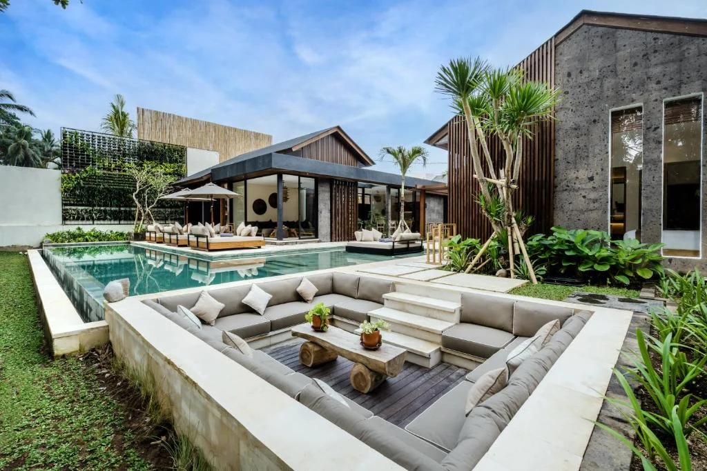 5BR Modern Luxury Villa in Pejeng Kawan, Ubud – Pool & Garden Oasis — image 10