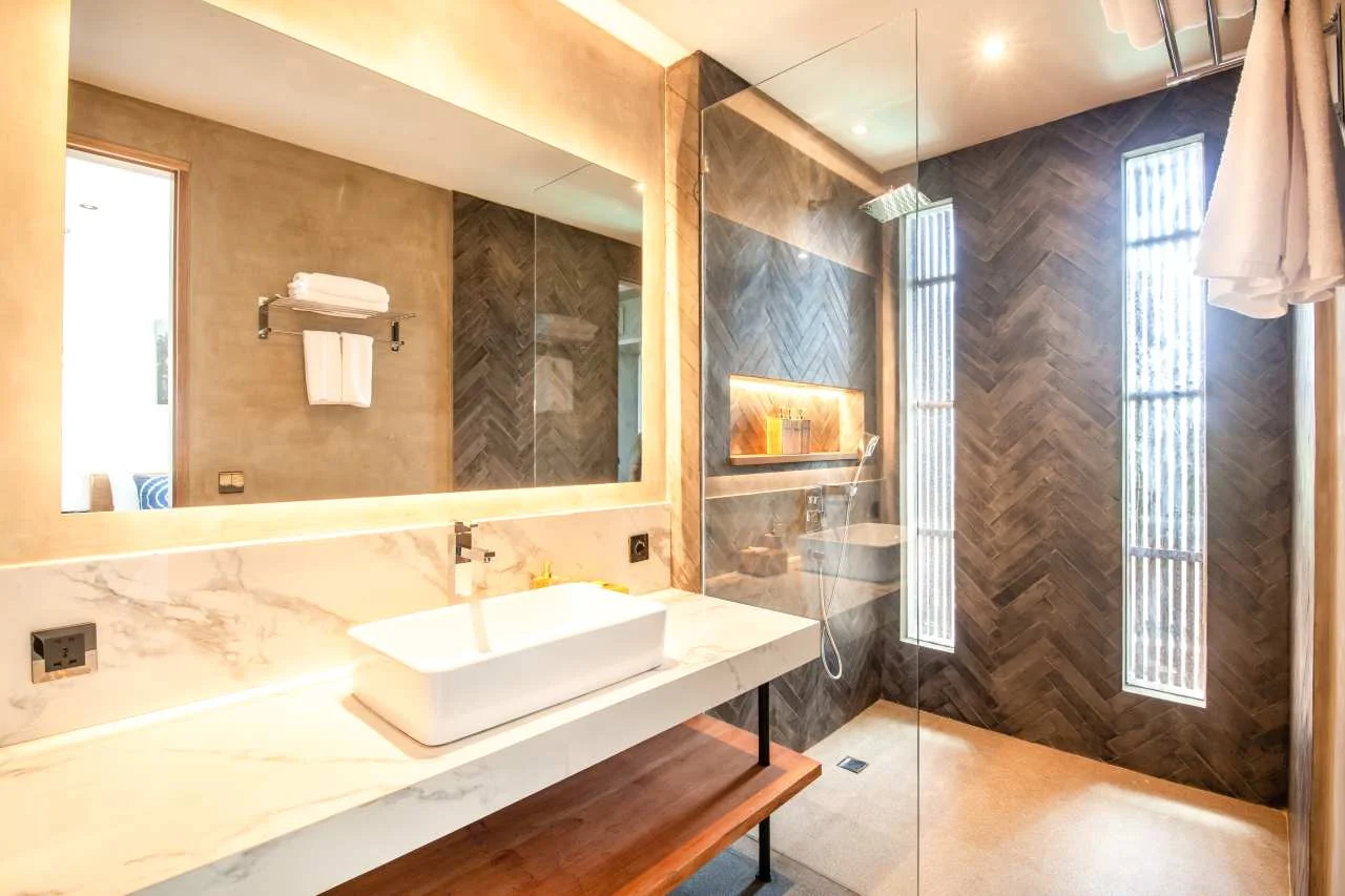 Luxury 4-Bedroom Villa in Pererenan Canggu with Private Pool — image 10