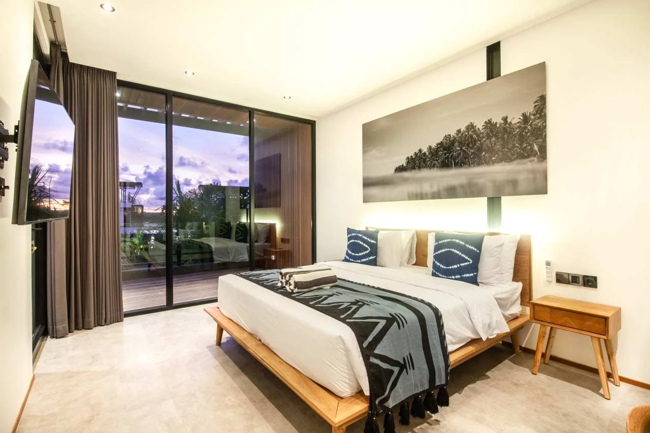 Luxury 4-Bedroom Villa in Pererenan Canggu with Private Pool — image 4
