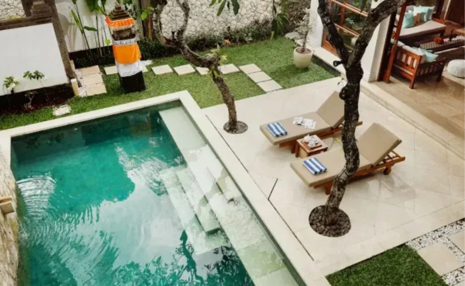 3BR Luxury Modern Villa Near Beach in Jimbaran — image 3