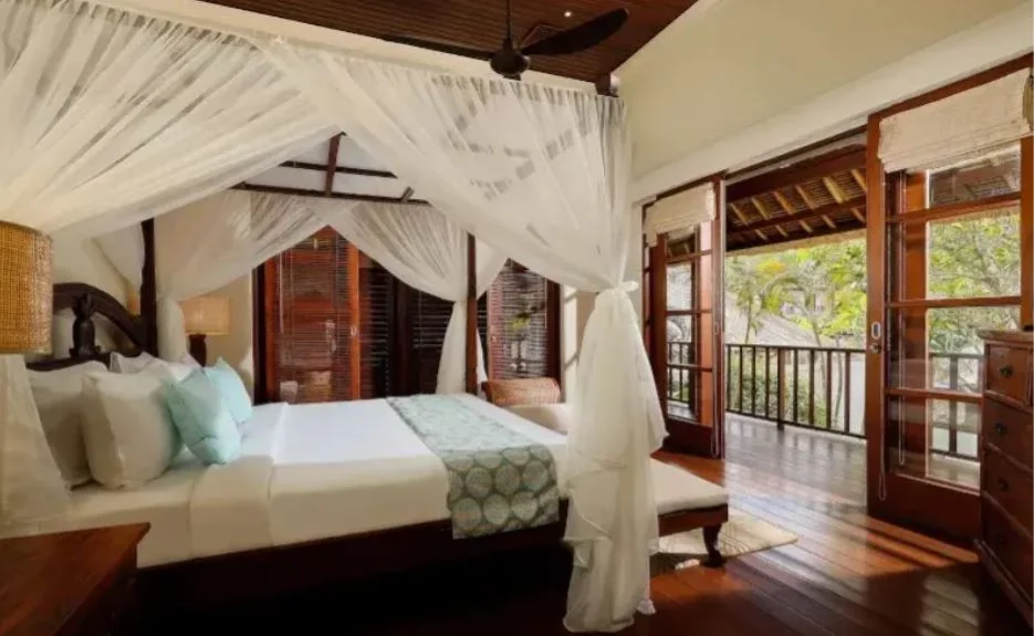 3BR Luxury Modern Villa Near Beach in Jimbaran — image 4