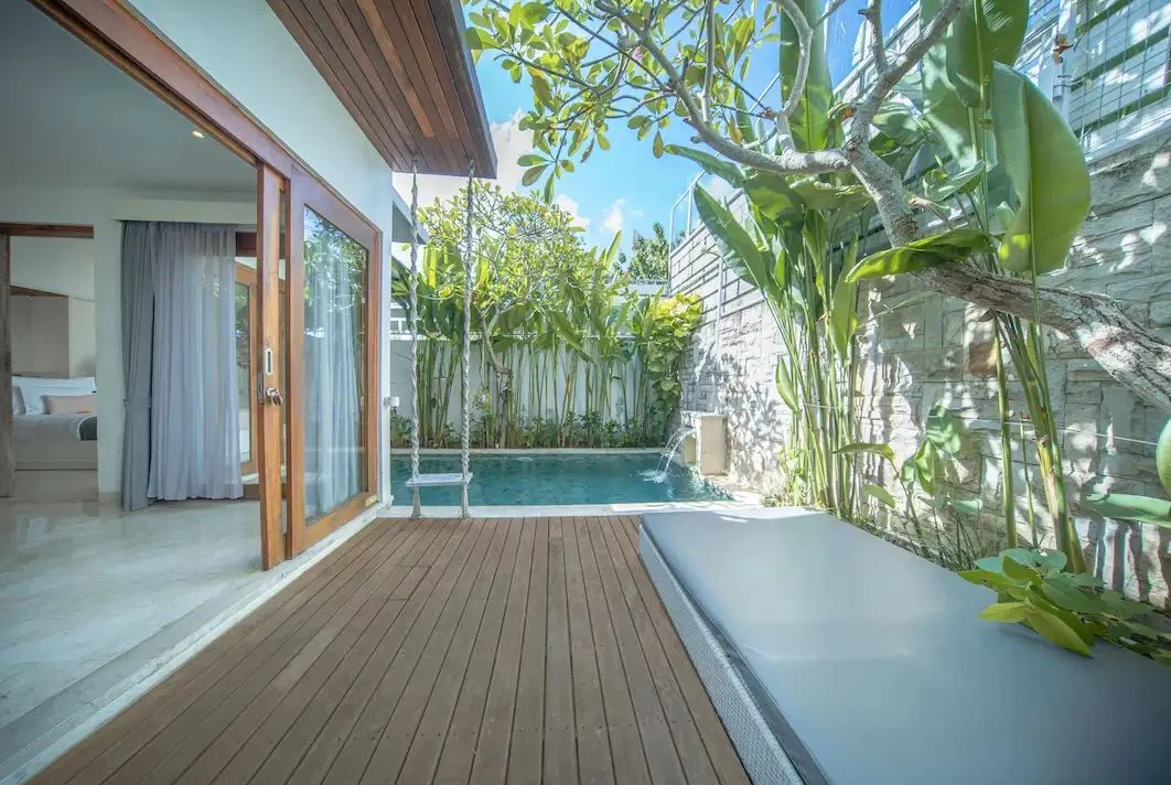 1BR Honeymoon Villa with Ocean View and Private Pool in Jimbaran — image 7