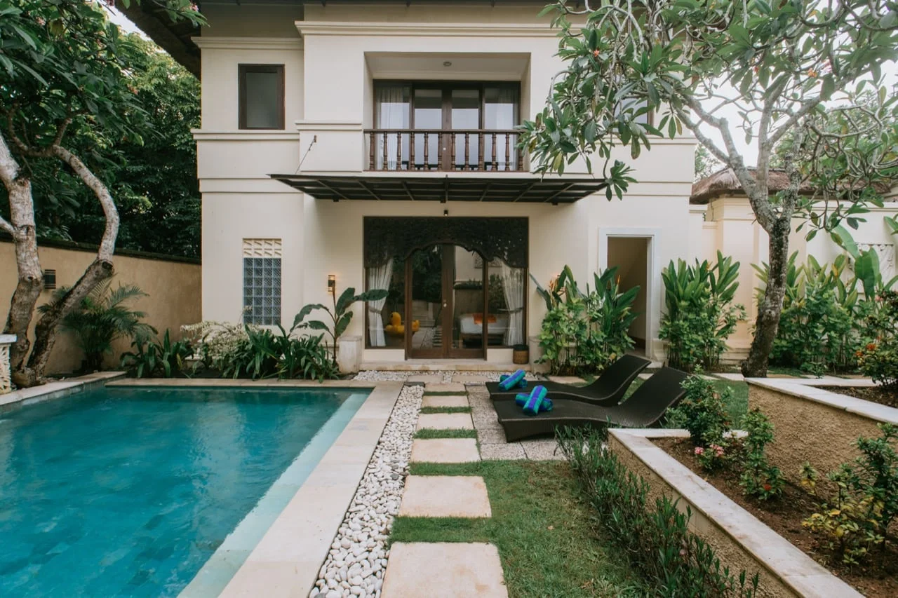 3BR Private Tropical Paradise Villa in Jimbaran — image 16