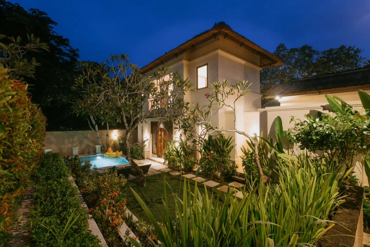 3BR Private Tropical Paradise Villa in Jimbaran — image 6