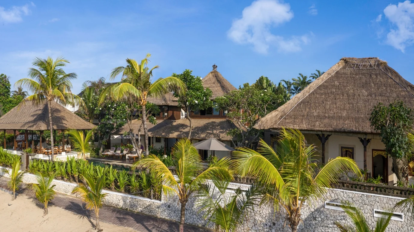 Beachfront 5 Bedroom Villa with Direct Ocean Access in Sanur – BVI1130 — image 12