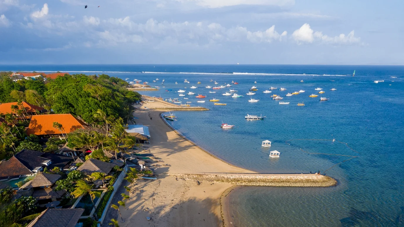 Beachfront 5 Bedroom Villa with Direct Ocean Access in Sanur – BVI1130 — image 5