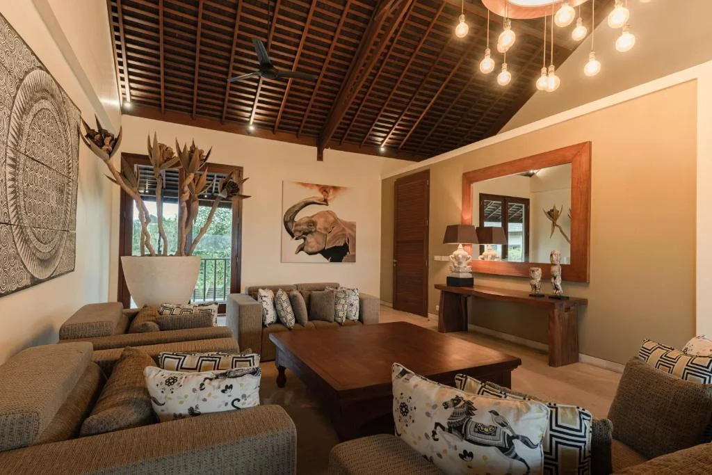 Beachfront 4-Bedroom Escape in Cemagi Canggu – Private Pool Villa by the Beach — image 13