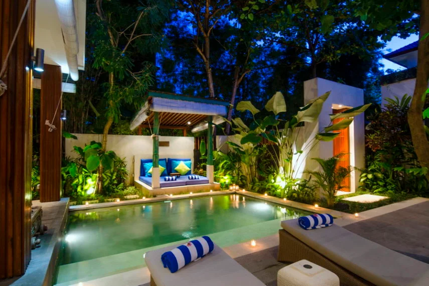 Chic 3BR Villa with Pool Between Seminyak & Canggu – Walk to Cafés & Spa – BVI2441