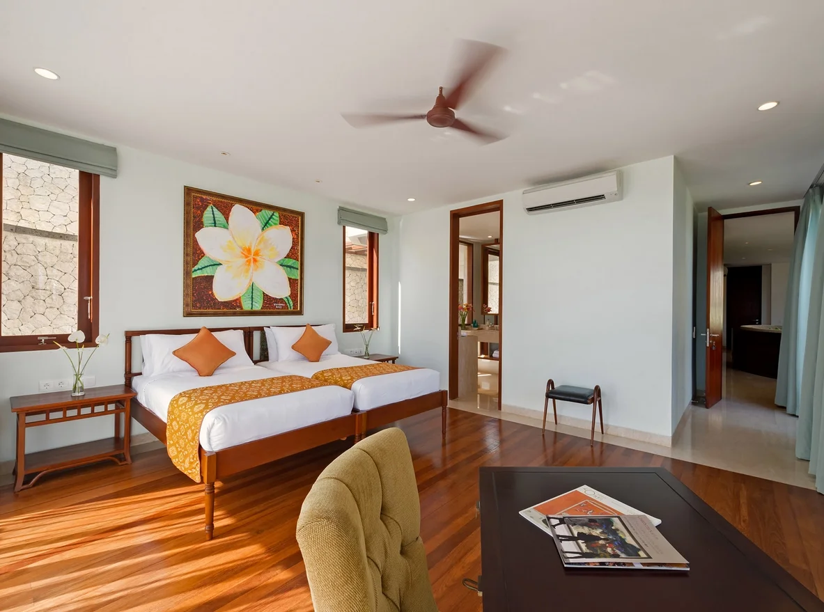 Cliff-Top 4BR Villa with Infinity Pool & Ocean Views in Bukit – BVI3335 — image 9