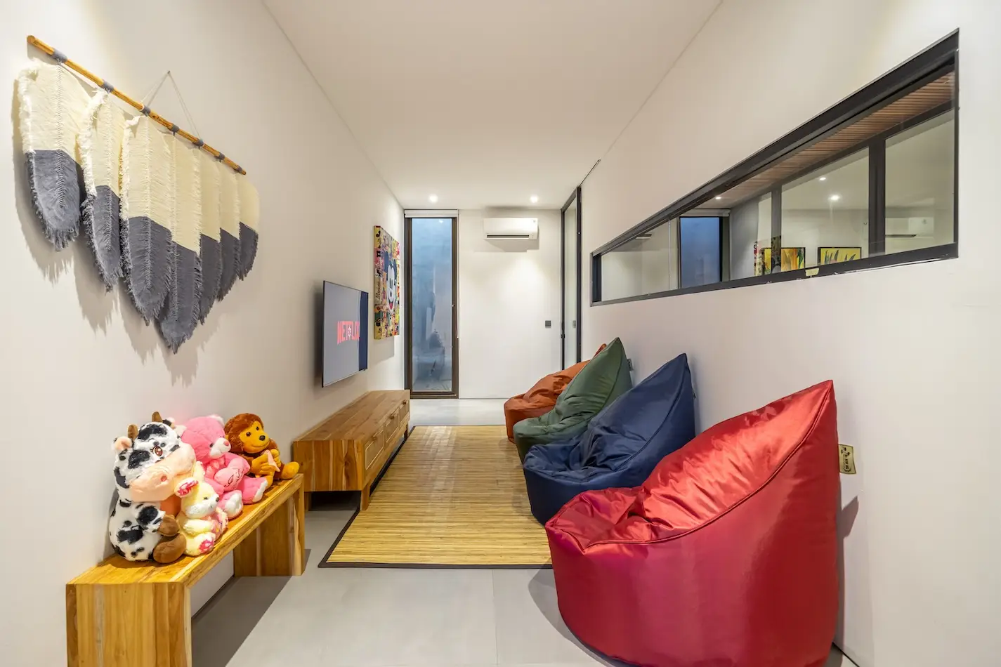 THE CONTINENTAL 2 — 4BR Villa Rental in Seminyak — image 6