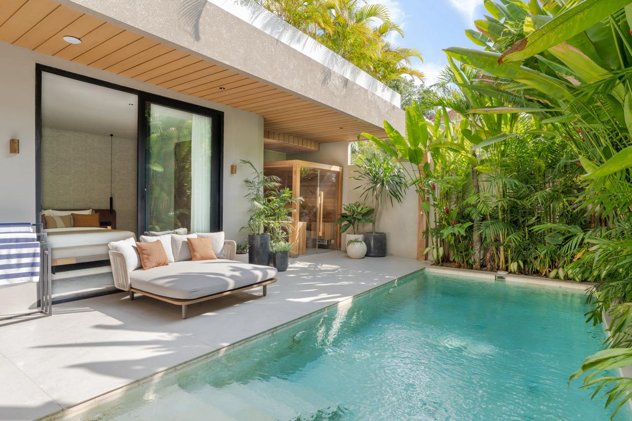 Elegant 4-Bedroom Riverside Villa for Monthly Rent in Pererenan — image 2