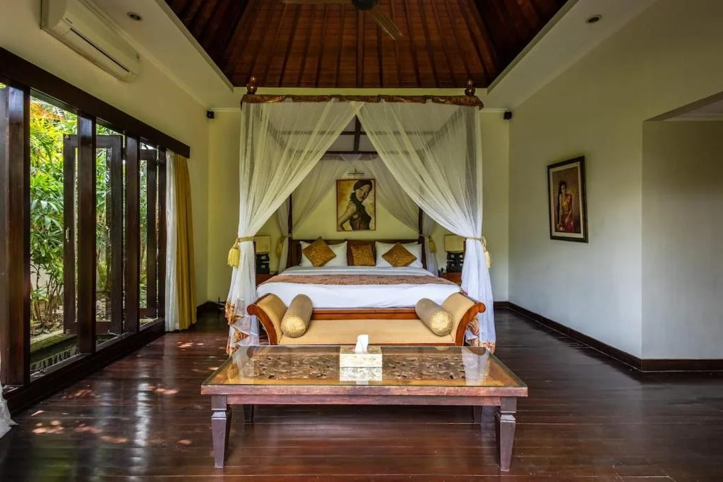 Elegant 5BR Tropical Retreat in Central Seminyak – Walk to Everything – BVI2031 — image 18