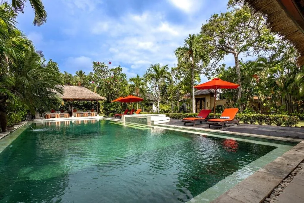 Elegant 5BR Tropical Retreat in Central Seminyak – Walk to Everything – BVI2031 — image 5